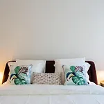 Διαμέρισμα Architectural Poetry In An Unique 3bdrs View Flat *