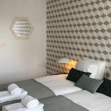 Architectural Poetry In An Unique 3bdrs View Flat Lisbon