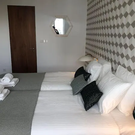 Architectural Poetry In An Unique 3bdrs View Flat Apartment
