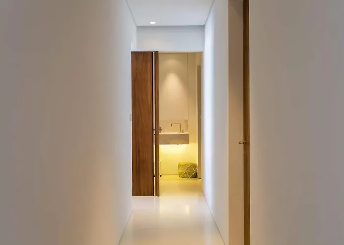 Architectural Poetry In An Unique 3bdrs View Flat 公寓 *