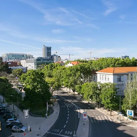 Apartman Architectural Poetry In An Unique 3bdrs View Flat Lisboa