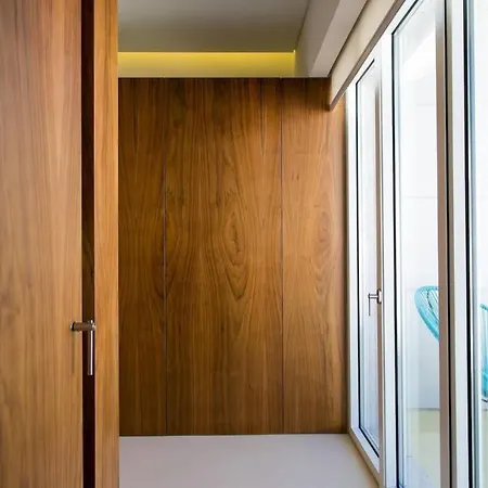 Apartman Architectural Poetry In An Unique 3bdrs View Flat