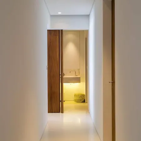 Architectural Poetry In An Unique 3bdrs View Flat 公寓 *