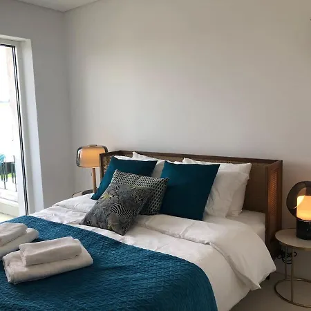 Architectural Poetry In An Unique 3bdrs View Flat *