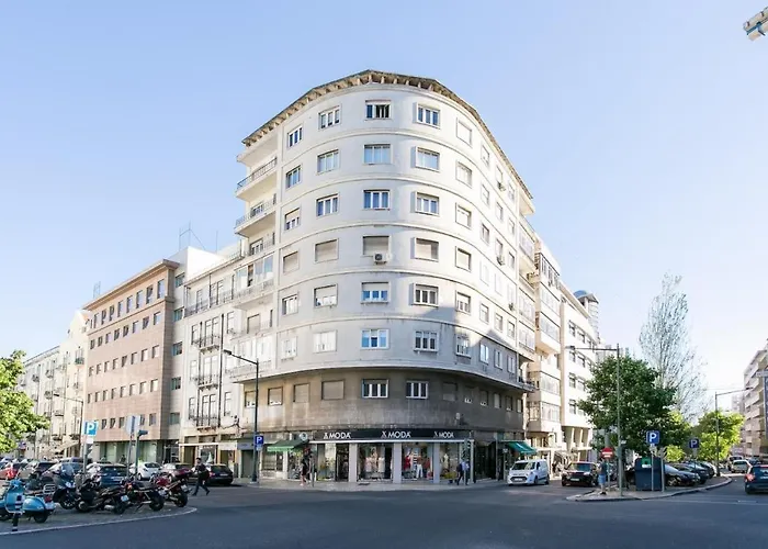 Διαμέρισμα Architectural Poetry In An Unique 3bdrs View Flat *