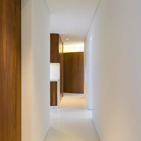 Architectural Poetry In An Unique 3bdrs View Flat