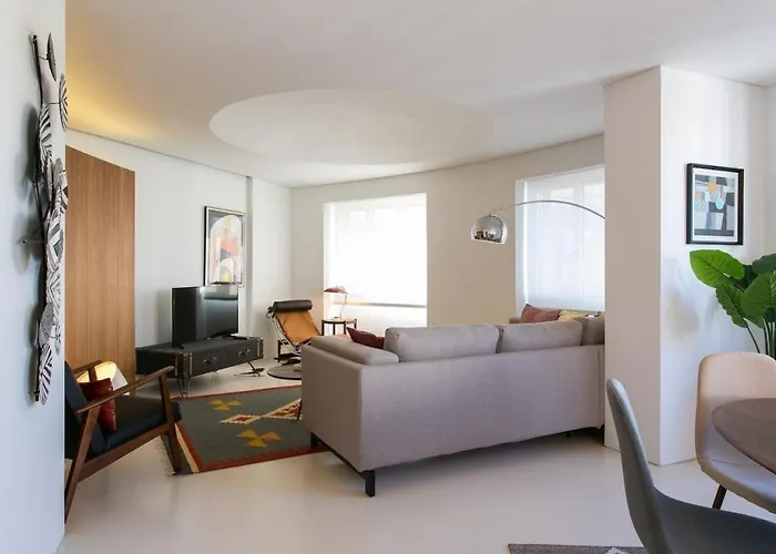 Lejlighed Architectural Poetry In An Unique 3bdrs View Flat